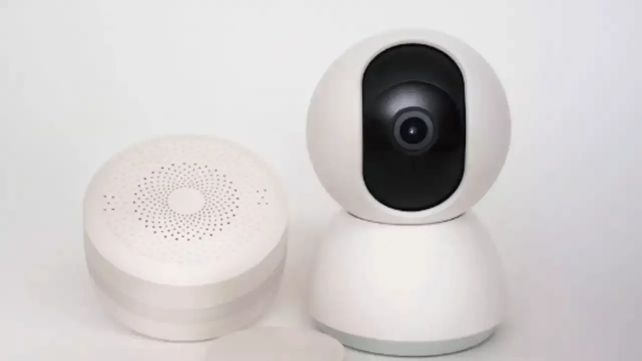 The Best Motion Activated Cameras for 2024: Top Wireless & Smart Security Solutions